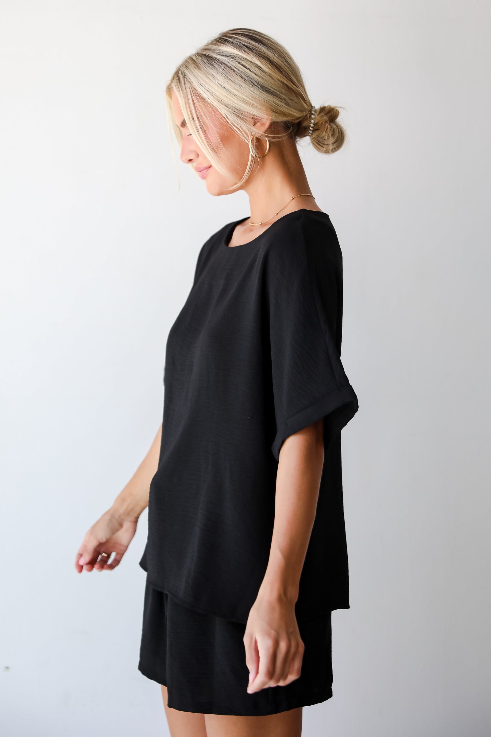 Unforgettable Beauty Black Blouse - DU DEAL