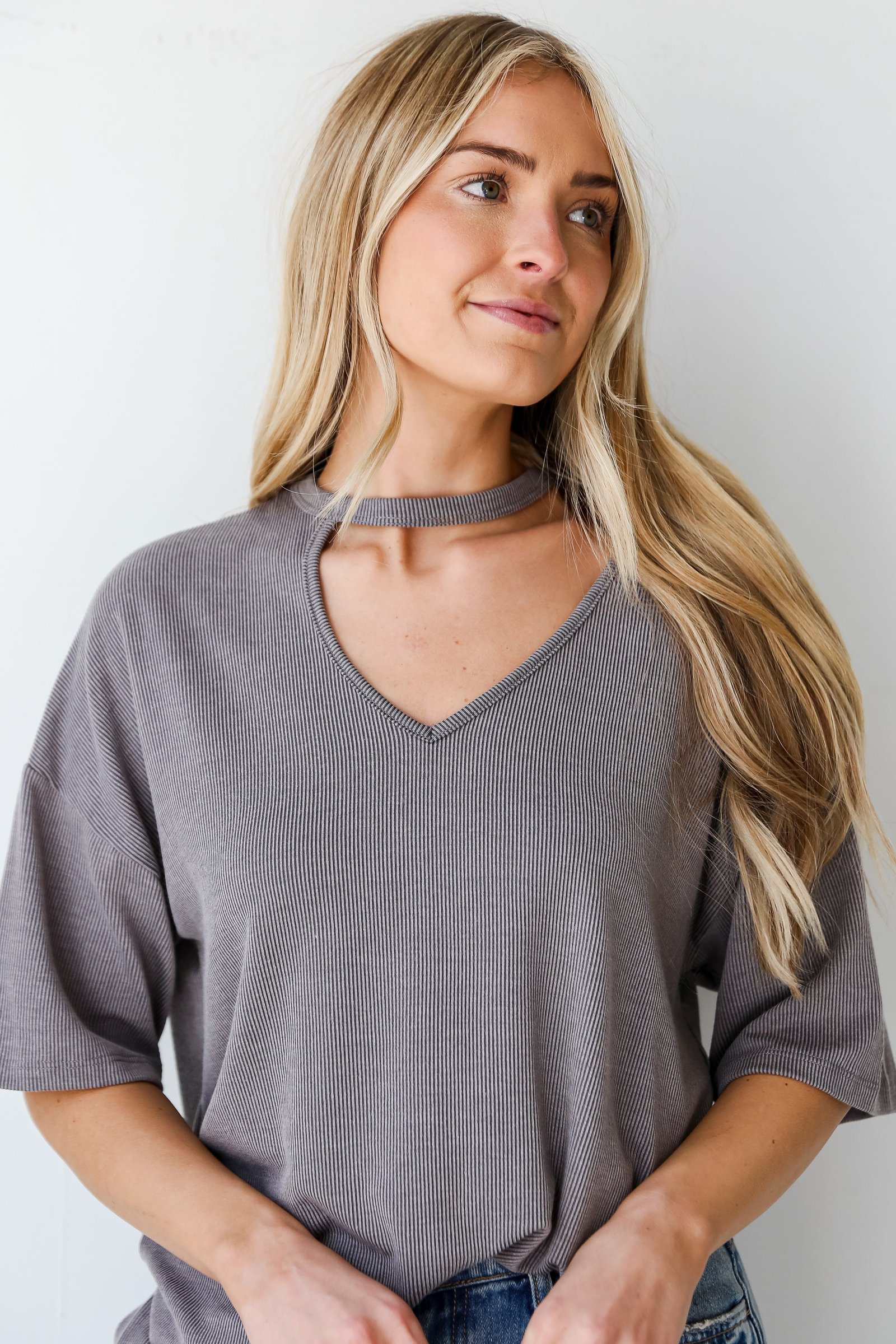 Teagan Grey Ribbed Cutout Tee - DU DEAL