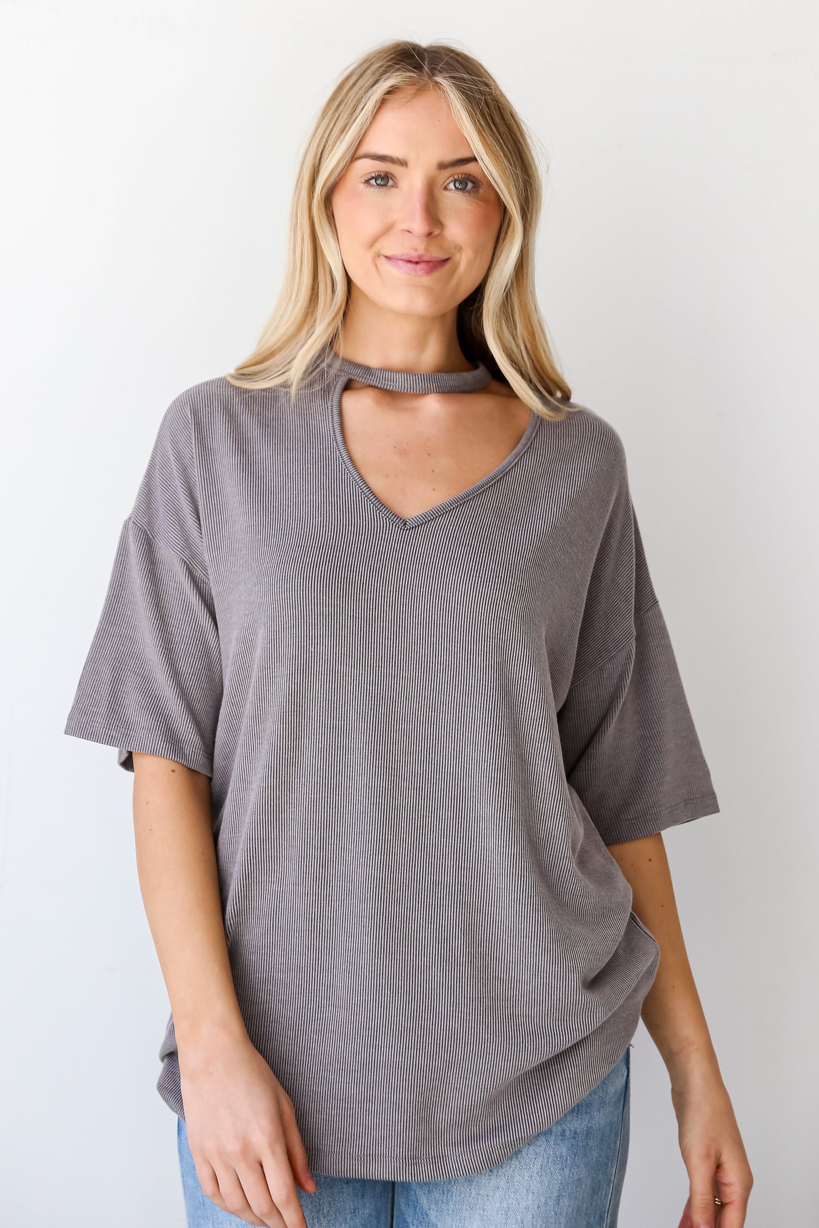 Teagan Grey Ribbed Cutout Tee - DU DEAL