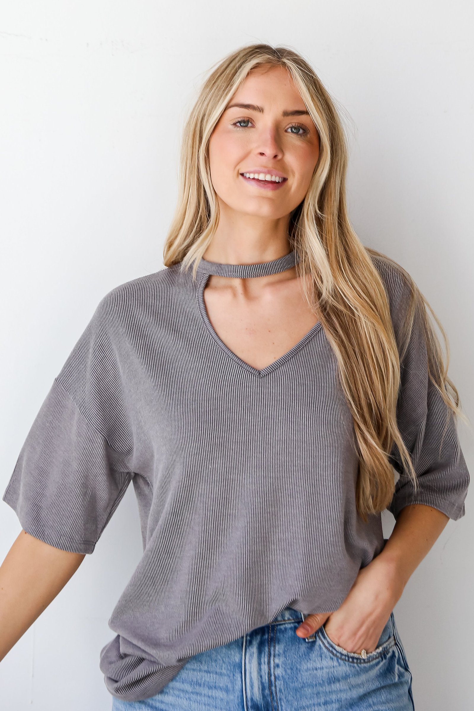 Teagan Grey Ribbed Cutout Tee - DU DEAL